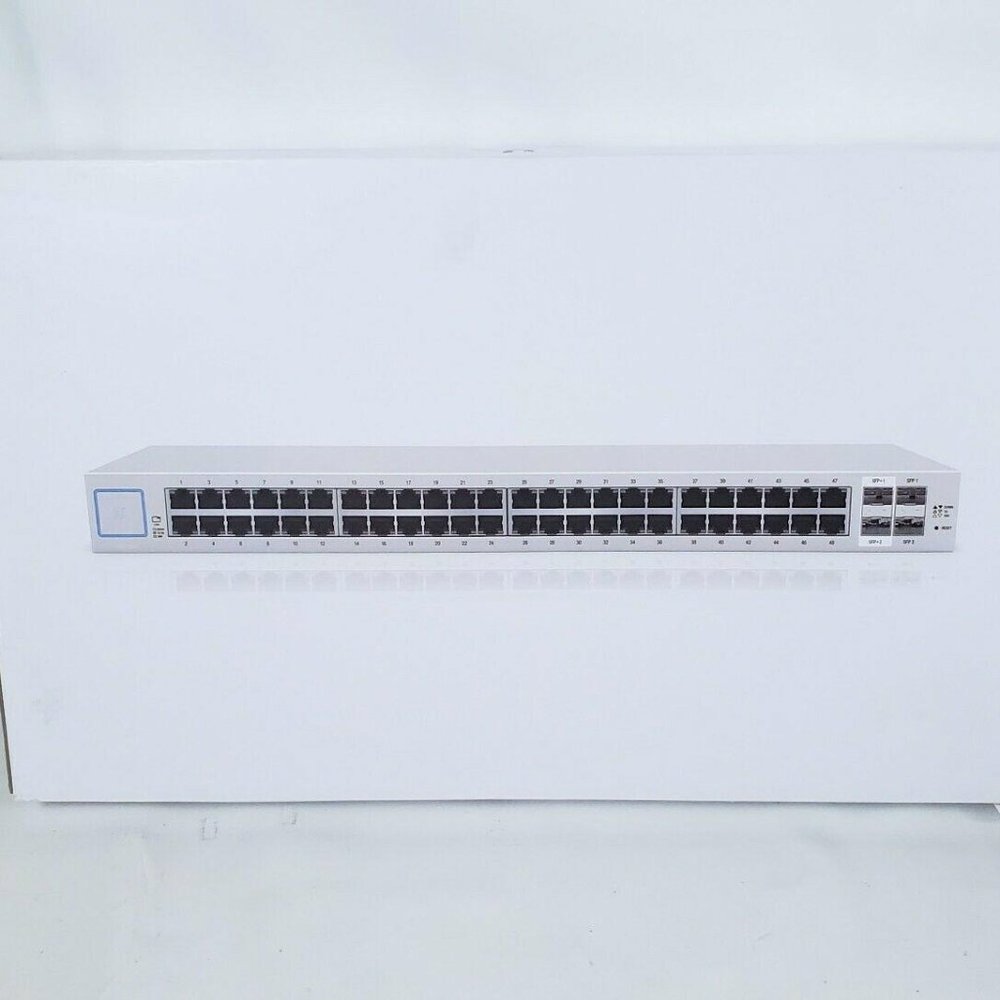 Ubiquiti Networks US-48 52-Port UniFi Managed with SFP+ 10 Gbps
